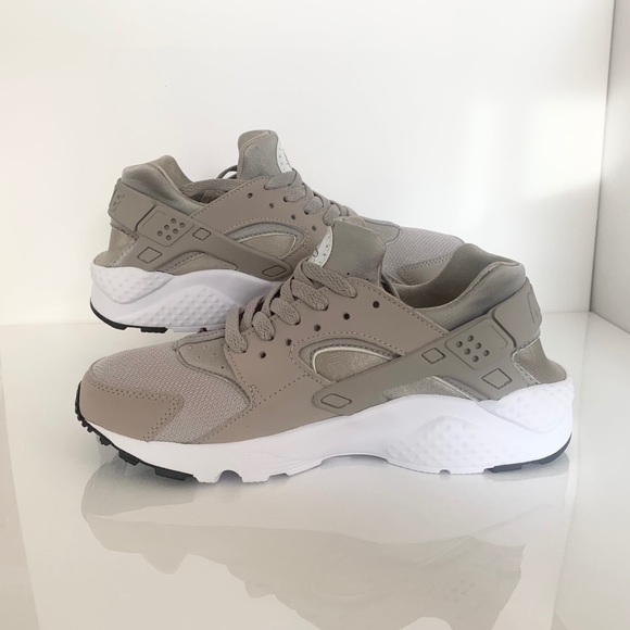 Nike Air Guarache Run PRM - Picture 6 of 9